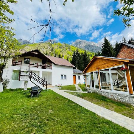 Bed and Breakfast Bujtina Arlindi Valbone Exterior foto