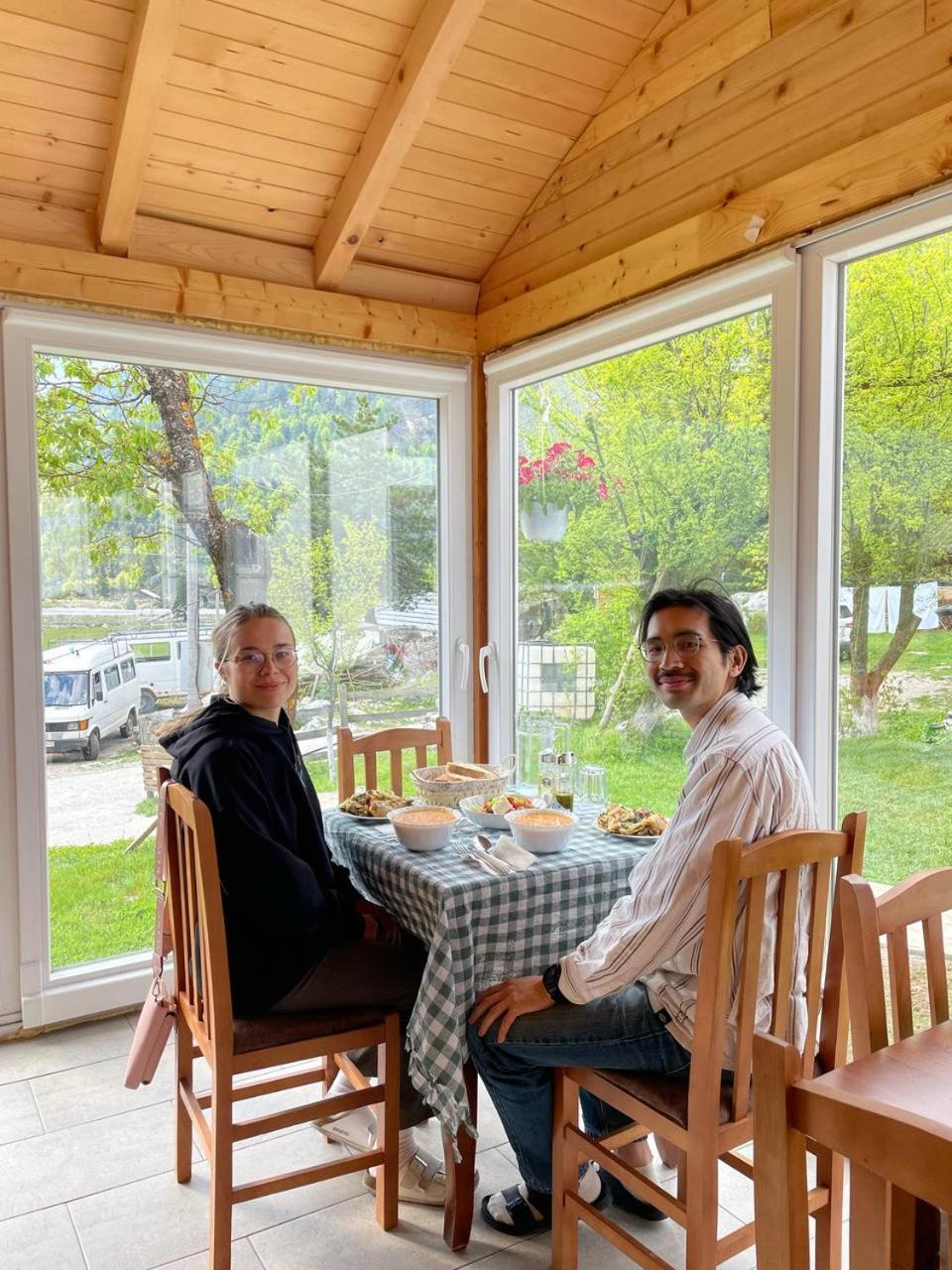 Bed and Breakfast Bujtina Arlindi Valbone Exterior foto