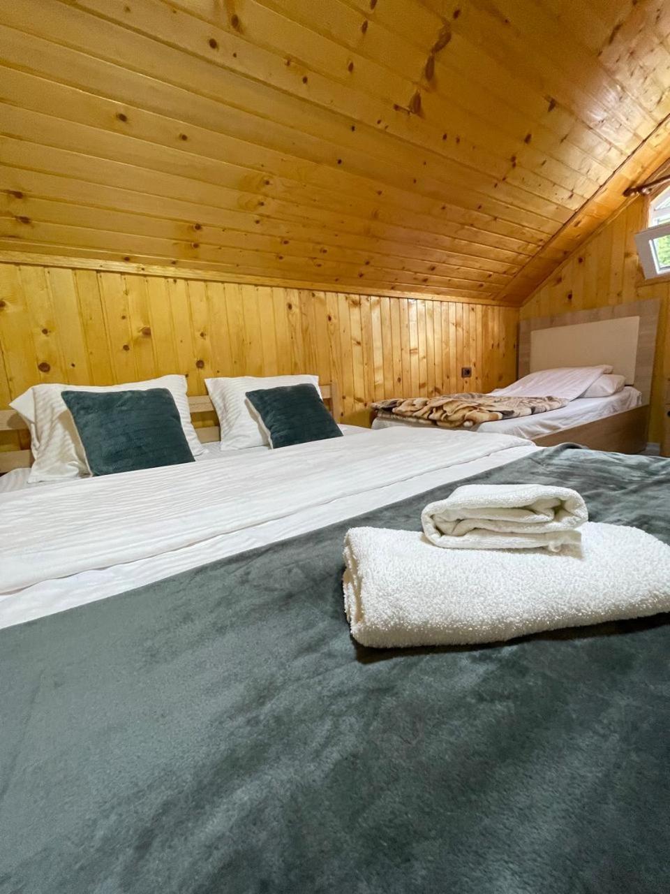 Bed and Breakfast Bujtina Arlindi Valbone Exterior foto