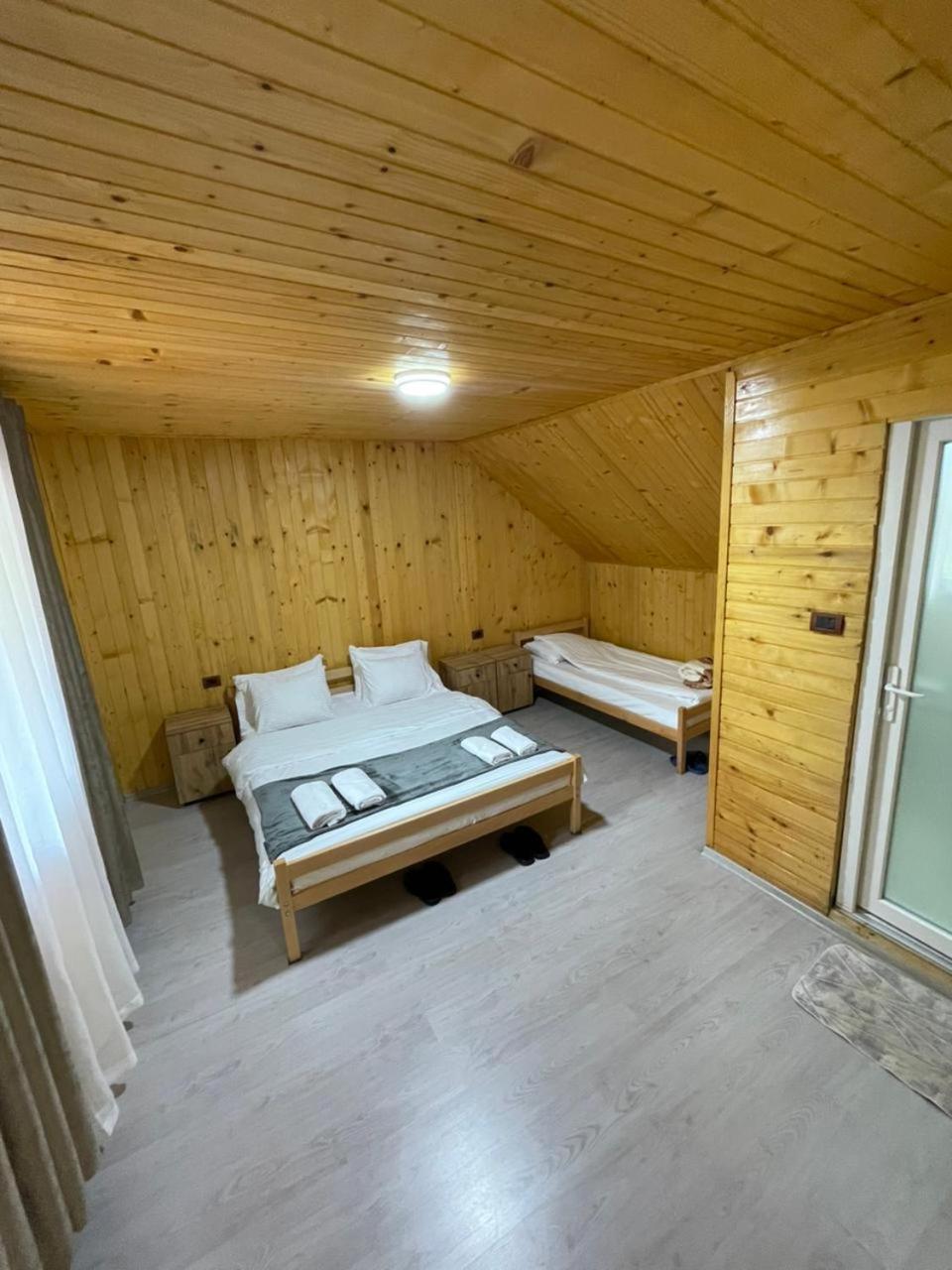 Bed and Breakfast Bujtina Arlindi Valbone Exterior foto