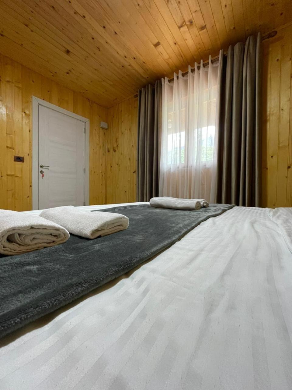 Bed and Breakfast Bujtina Arlindi Valbone Exterior foto